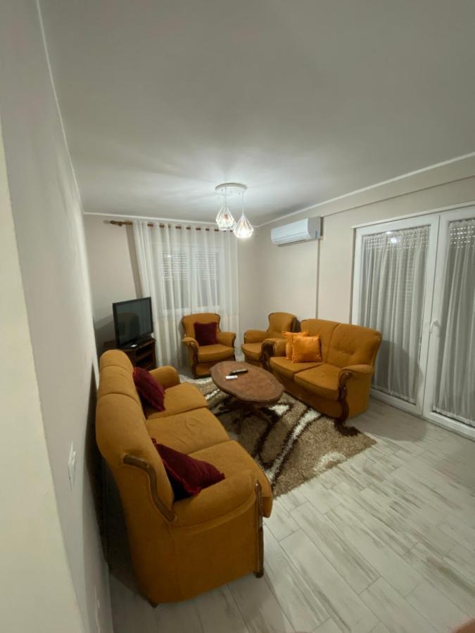 Apartment 2+1 Center Of Shkoder Exterior photo